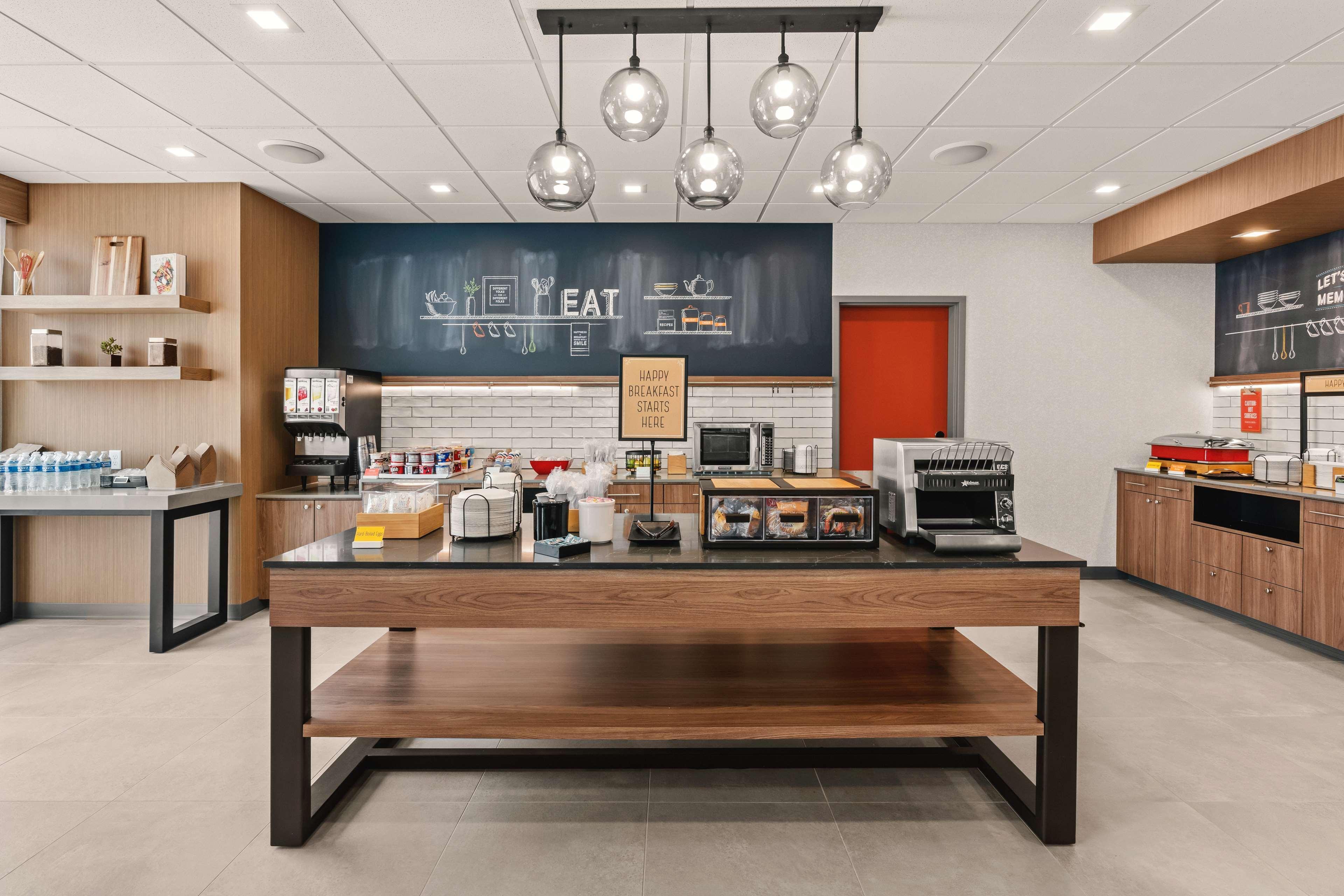Hotel Hampton Airport, Wa 3*