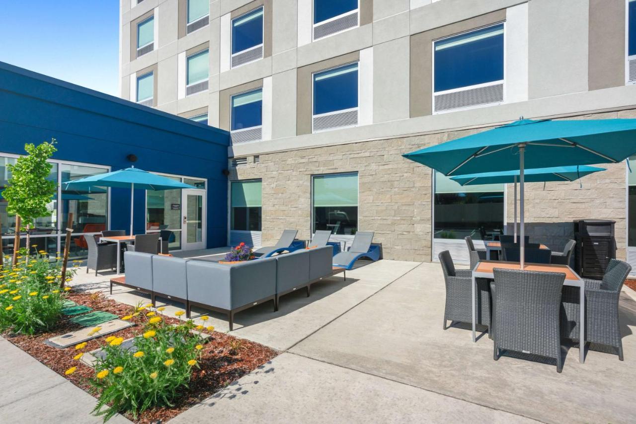 Hotel Hampton Airport, Wa